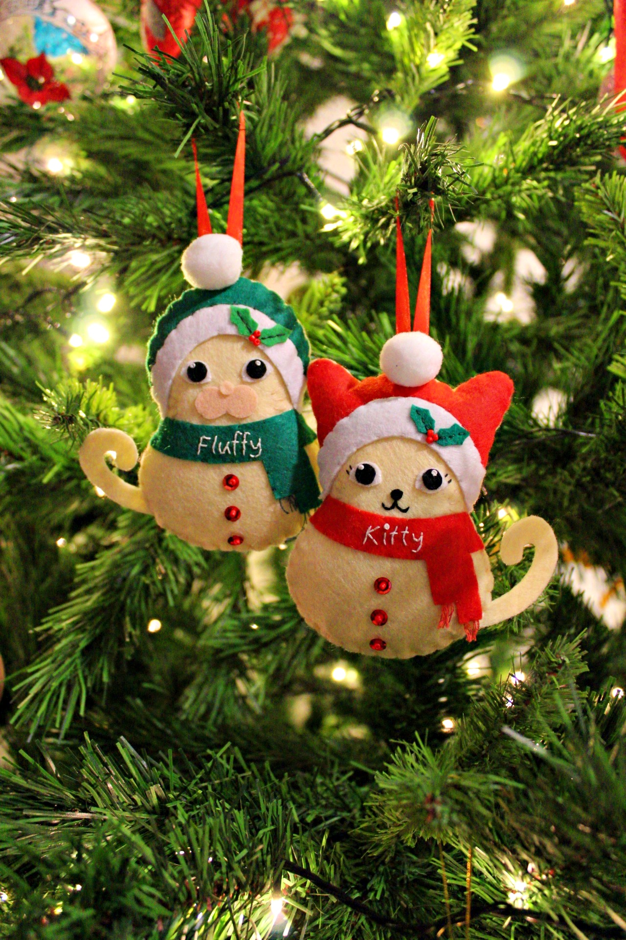 Ornamente pisicești pentru brăduț personalizate