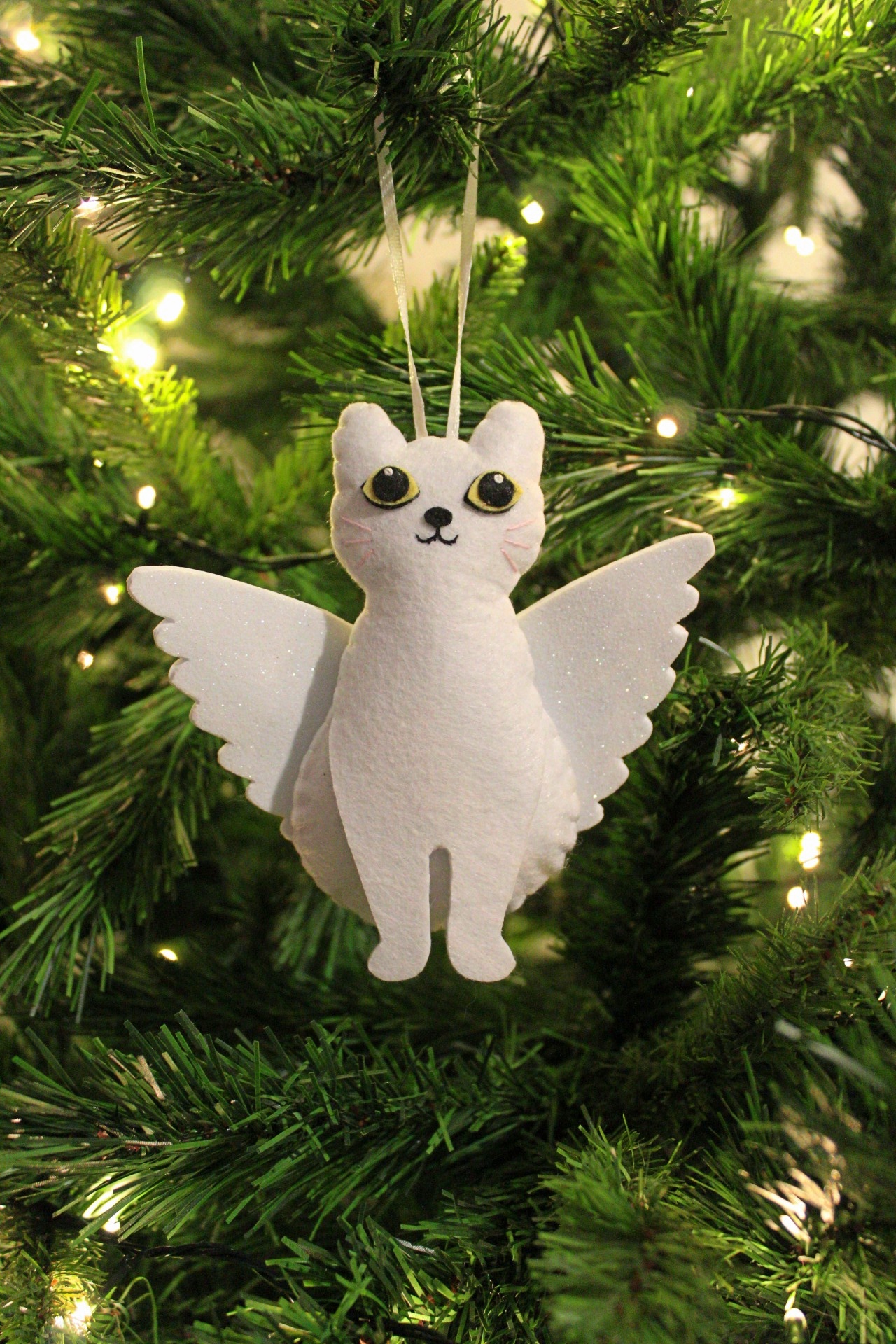 Pisica cu aripi de înger – ornament